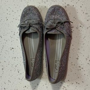 💋 Keds Silver Glitter Flats Size 6